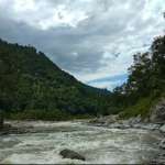 Flowing-River-Aritar