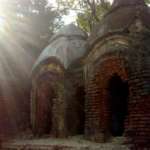 Old-Temple-near-Kenduli-Eco-Village