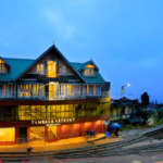 Darjeeling Hotel Near Railway Station rail line infront