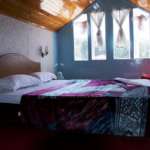 Double bed room of Darjeeling Villa